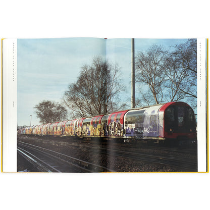 Ghosts In The Machine: The Hauntology of Graﬃti and Rave Culture